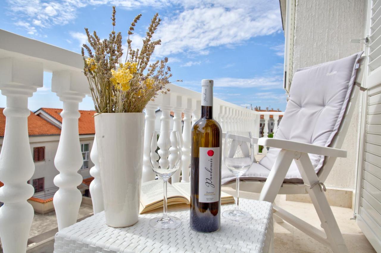 Anmarie Apartments Crikvenica Exterior foto