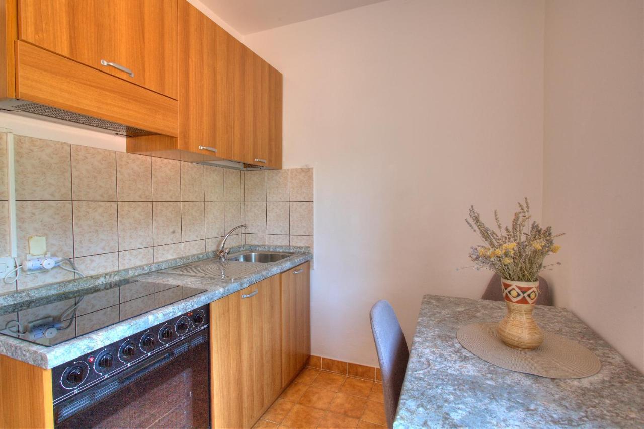 Anmarie Apartments Crikvenica Exterior foto